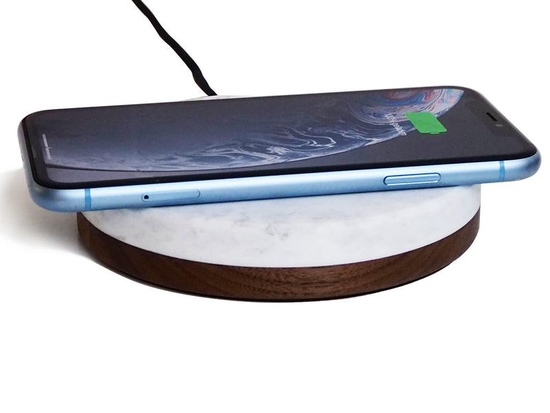 Wireless charger - Pad. Ladestation